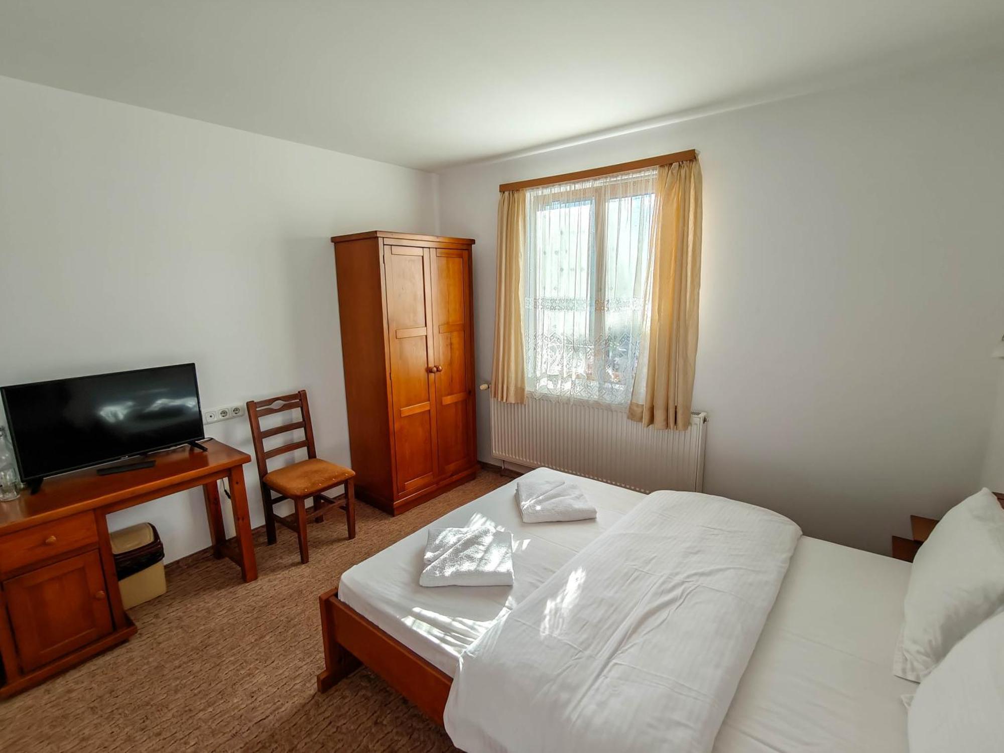 Todeva House Hotel And Tavern Bansko Bagian luar foto