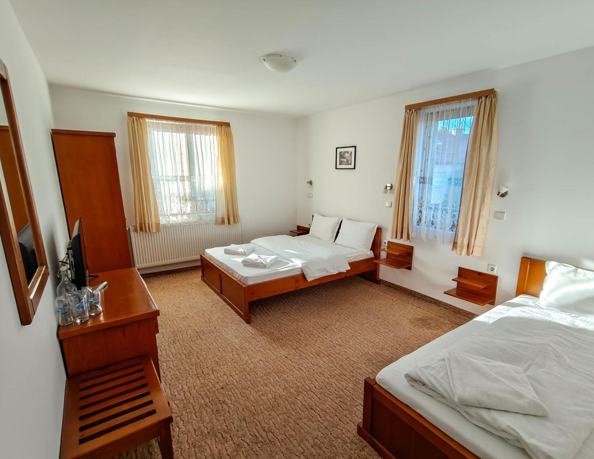 Todeva House Hotel And Tavern Bansko Bagian luar foto