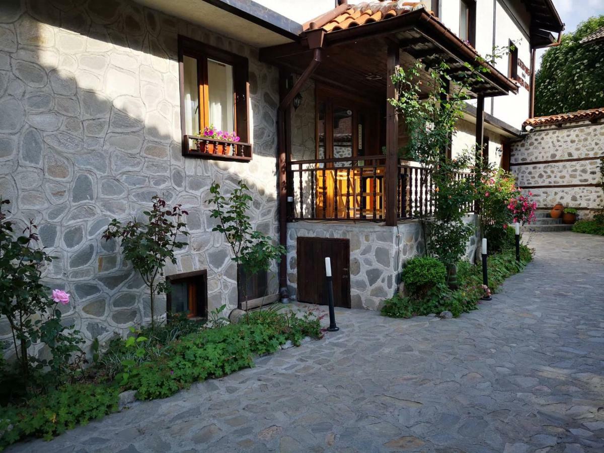 Todeva House Hotel And Tavern Bansko Bagian luar foto