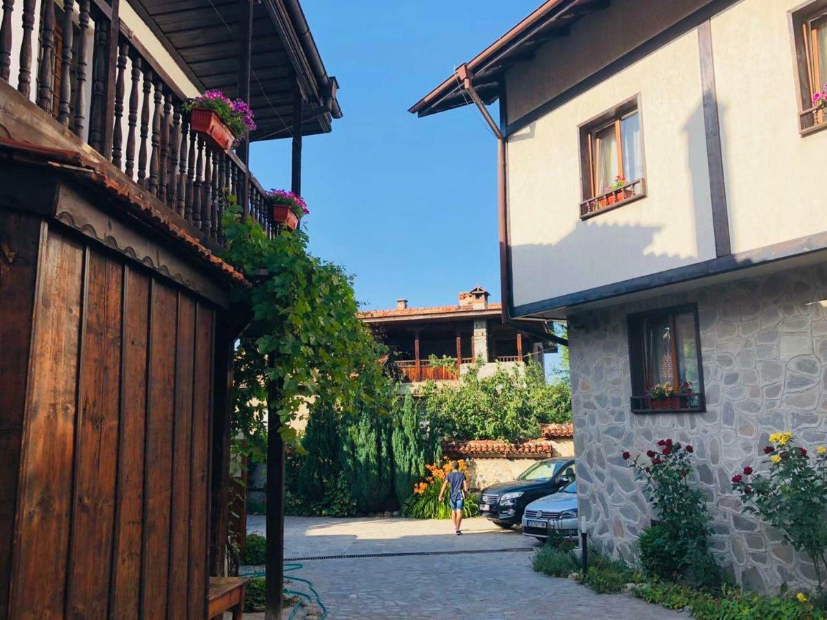 Todeva House Hotel And Tavern Bansko Bagian luar foto