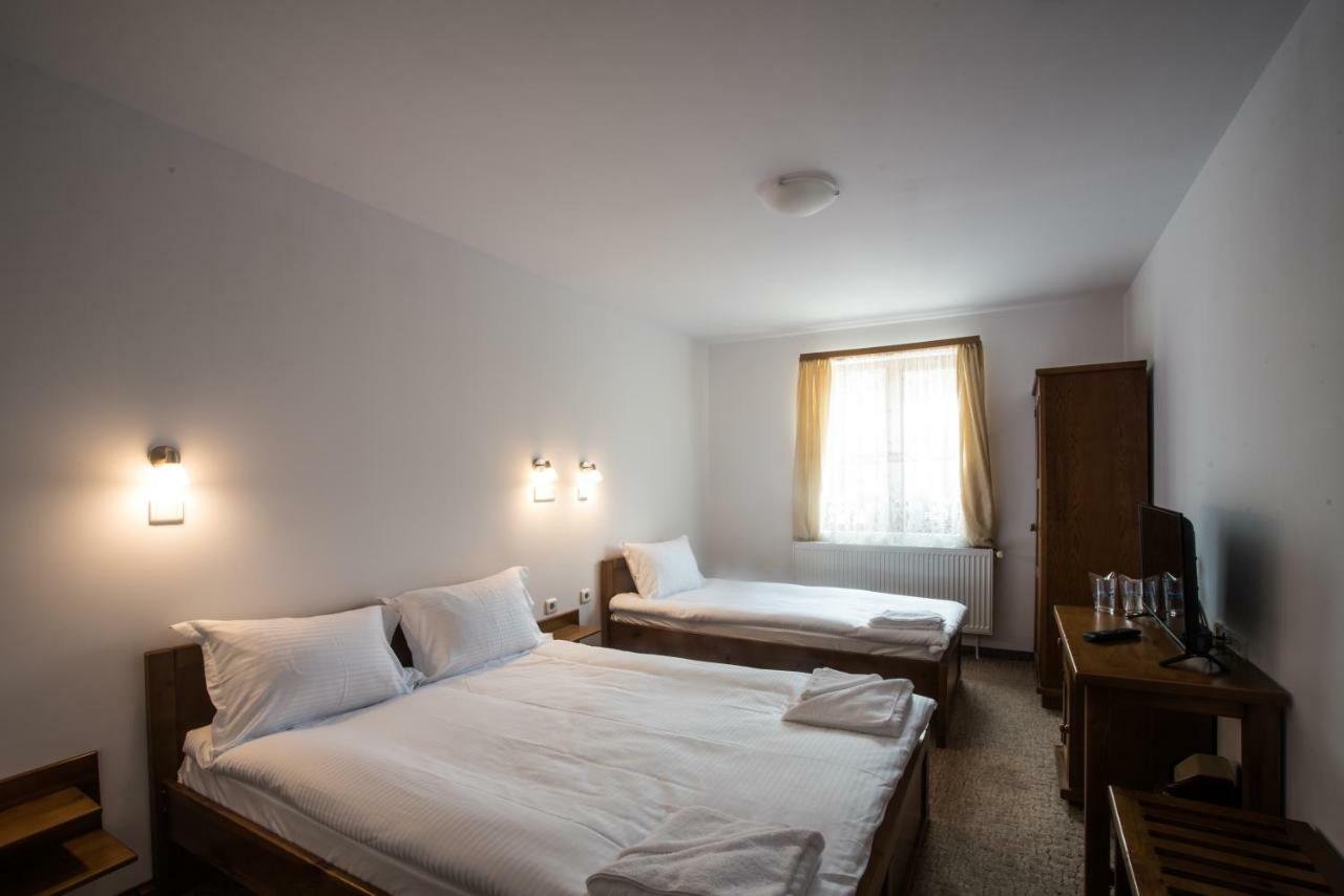 Todeva House Hotel And Tavern Bansko Bagian luar foto